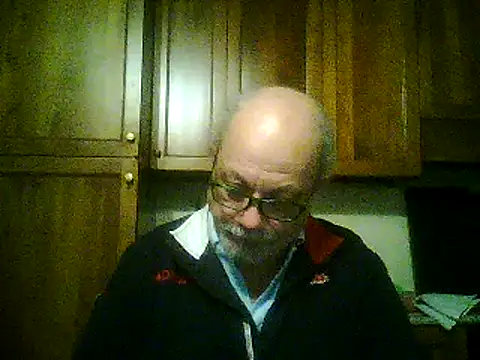 Snapshot of gianbragallini chatting on March 11, 11:48 pm gianbragallini online show from March 11, 11:48 pm
