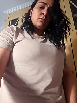 paulinaDiaz1 online show from April 1, 5:43 pm