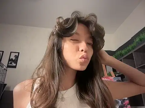 Snapshot of DesiredHoney chatting on September 27, 5:51 pm DesiredHoney online show from September 27, 5:51 pm