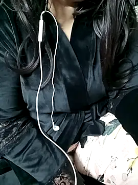 Snapshot of As7720 chatting on January 29, 8:56 pm As7720 online show from January 29, 8:56 pm