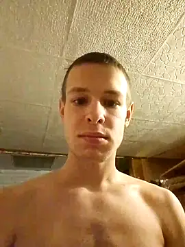 Snapshot of pretty_roman chatting on December 14, 10:39 pm pretty roman online show from December 14, 10:39 pm