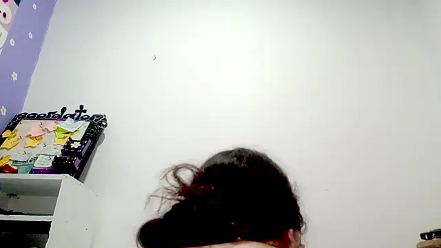 PetiteIvoryQueen19 online show from March 9, 5:06 pm