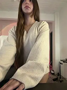 aly golden  online show from February 2, 5:28 am