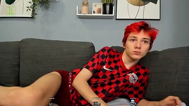 Snapshot of Viego_Pattel chatting on December 15, 9:31 pm Viego Pattel online show from December 15, 9:31 pm