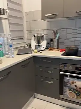 Snapshot of Porcella96 chatting on September 10, 9:15 pm Porcella96 online show from September 10, 9:15 pm