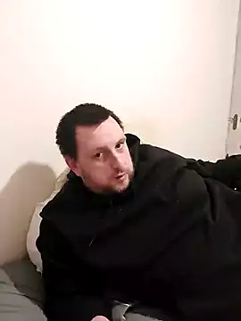 HE-M123 online show from January 1, 10:24 pm