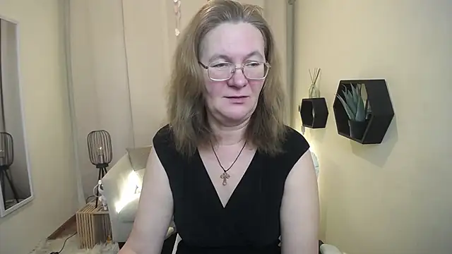 HolyMilfa online show from February 17, 1:18 pm