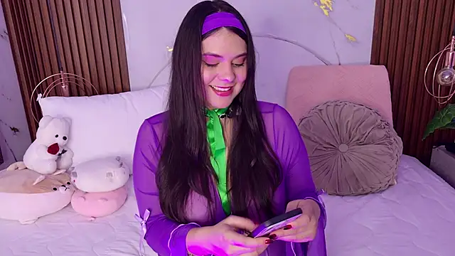 pamelajons  online show from October 23, 1:10 pm