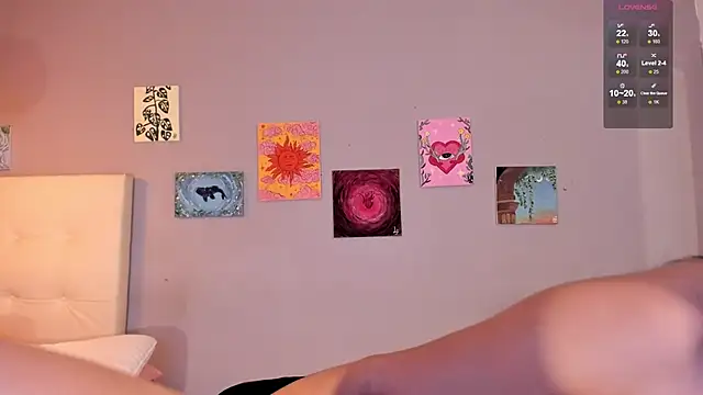 Maia W10 online show from April 16, 11:44 am