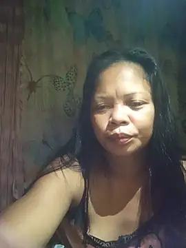 Snapshot of 880HOT chatting on July 22, 5:49 pm 880HOT online show from July 22, 5:49 pm