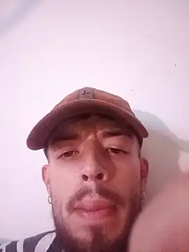 Aaronkiller online show from June 9, 1:39 am