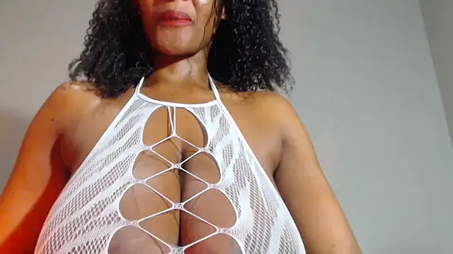 Silkytitss online show from April 18, 5:17 pm