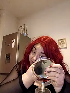 Snapshot of Niny84 chatting on January 12, 5:54 pm Niny84 online show from January 12, 5:54 pm