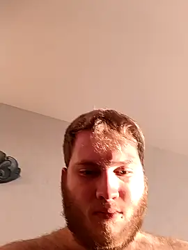 Snapshot of Sexebon01 chatting on December 4, 3:43 pm Sexebon01 online show from December 4, 3:43 pm