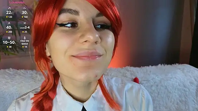 Kelly Woods online show from November 2, 10:39 am