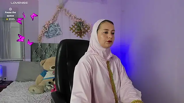 BadraSaadi online show from September 19, 8:53 pm