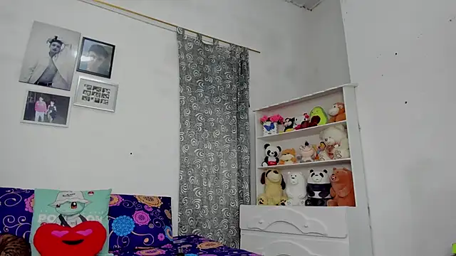 megan 100 online show from February 16, 4:47 pm