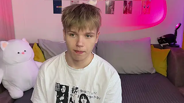 metratok online show from April 15, 4:36 pm