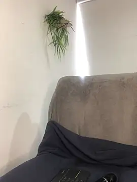 angel natural online show from February 6, 7:18 pm