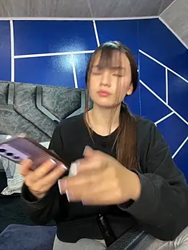 angel natural online show from February 24, 7:19 pm