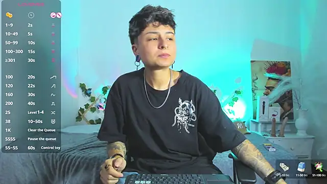 Snapshot of ZuryRamirez_ chatting on March 8, 7:31 pm ZuryRamirez online show from March 8, 7:31 pm