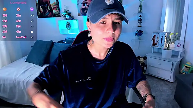Snapshot of ZuryRamirez_ chatting on December 20, 7:10 pm ZuryRamirez online show from December 20, 7:10 pm