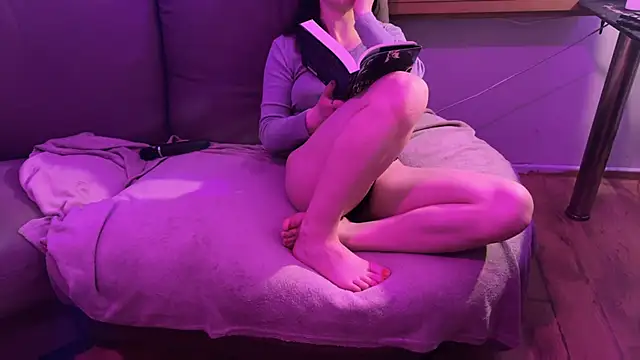 MiliExteraaa online show from March 10, 12:07 am