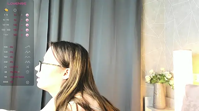 Jessica Soon online show from February 7, 7:50 am