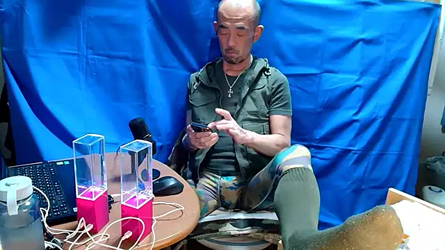 heita omori online show from November 25, 1:11 pm