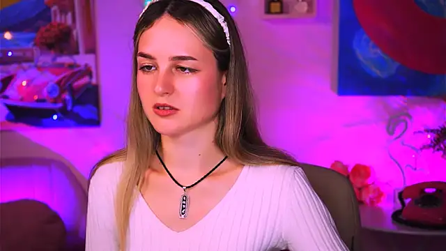 Snapshot of DeboraLarson chatting on January 10, 2:55 pm DeboraLarson online show from January 10, 2:55 pm