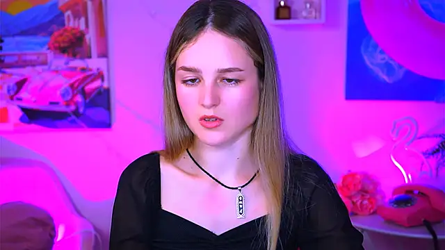 Snapshot of DeboraLarson chatting on January 21, 7:15 am DeboraLarson online show from January 21, 7:15 am