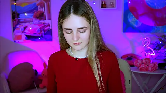 Snapshot of DeboraLarson chatting on February 14, 7:07 am DeboraLarson online show from February 14, 7:07 am