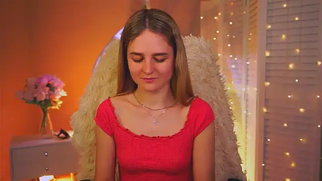 DeboraLarson online show from March 2, 5:52 am