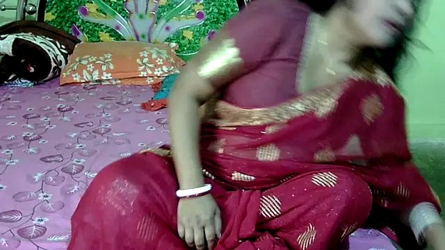 Snapshot of Couple_For_You18 chatting on February 10, 1:44 pm Couple For You18 online show from February 10, 1:44 pm