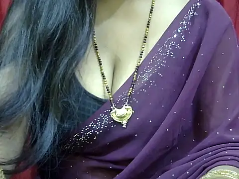 Snapshot of HOT-SEEMAA chatting on November 22, 7:46 pm HOT-SEEMAA online show from November 22, 7:46 pm