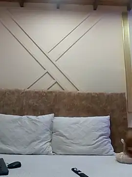 ashley  foxx  online show from February 12, 1:17 pm