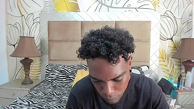 Snapshot of hot_ebanospicy chatting on December 13, 2:10 am hot ebanospicy online show from December 13, 2:10 am