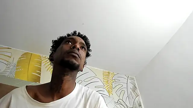 Snapshot of hot_ebanospicy chatting on January 28, 2:21 am hot ebanospicy online show from January 28, 2:21 am