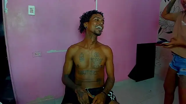 Snapshot of hot_ebanospicy chatting on March 11, 6:58 pm hot ebanospicy online show from March 11, 6:58 pm