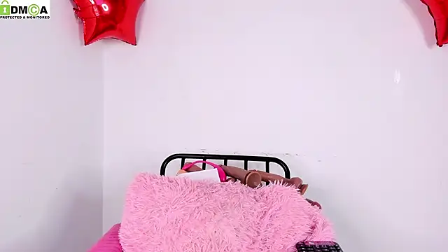 baby alee online show from December 3, 7:54 am