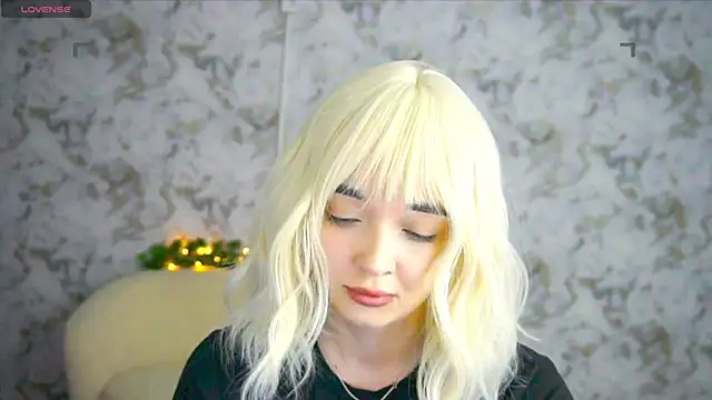 Snapshot of Ashley_S chatting on May 31, 10:22 pm Ashley S online show from May 31, 10:22 pm