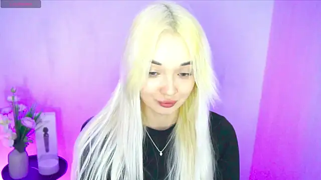 Snapshot of Ashley_S chatting on July 11, 10:44 pm Ashley S online show from July 11, 10:44 pm