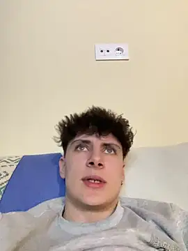 Fideito10 online show from March 7, 12:18 am