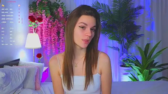 Snapshot of EvaHair chatting on February 12, 8:37 pm EvaHair online show from February 12, 8:37 pm