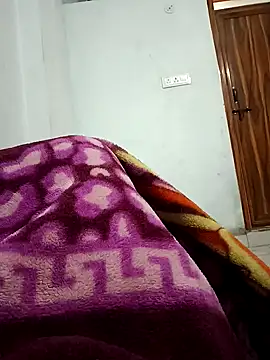 Snapshot of pintuS40 chatting on January 6, 4:23 pm pintuS40 online show from January 6, 4:23 pm