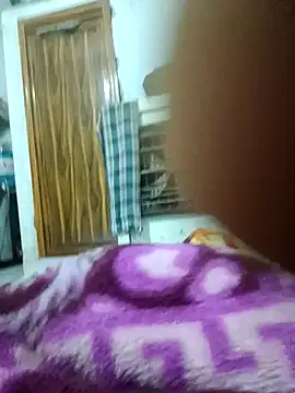 Snapshot of pintuS40 chatting on January 25, 9:04 pm pintuS40 online show from January 25, 9:04 pm