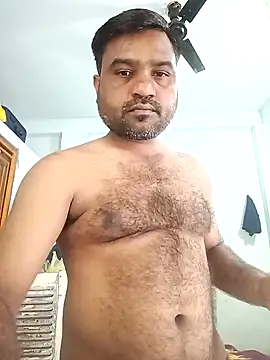 Snapshot of pintuS40 chatting on January 28, 6:27 am pintuS40 online show from January 28, 6:27 am