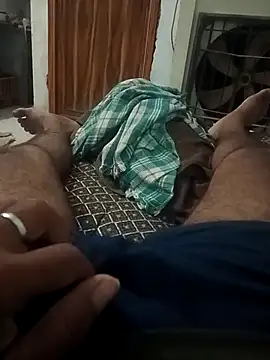 Snapshot of pintuS40 chatting on September 20, 1:17 am pintuS40 online show from September 20, 1:17 am