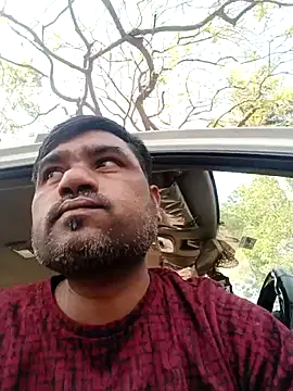 pintuS40 online show from April 15, 8:43 am