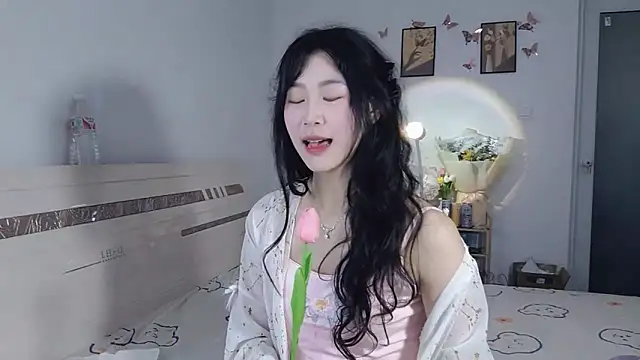 Luminous163 online show from March 23, 8:59 am